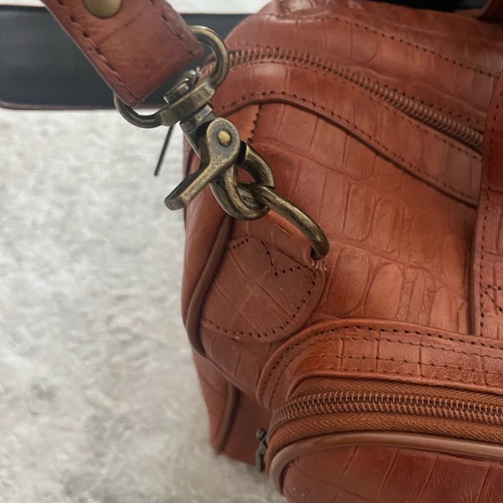 Brown Leather Carry On Bag - Picture 7 of 7